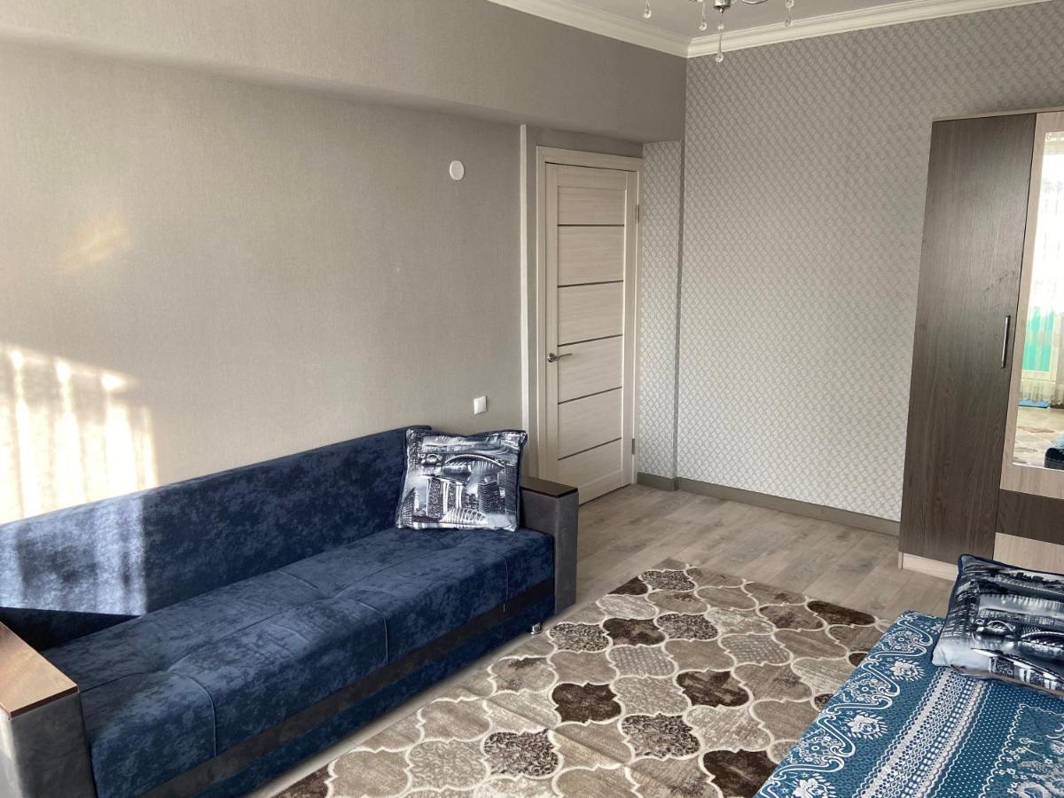 Standart Apartment On Kozhamkulov 128 阿拉木图 外观 照片